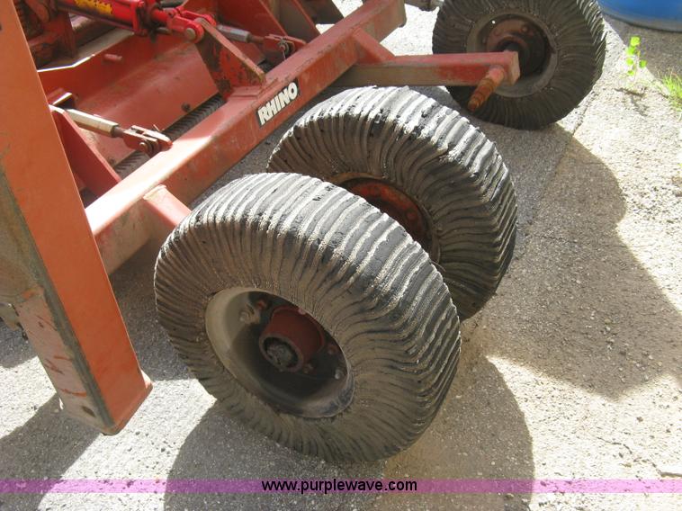 image for item E7884 1999 Rhino SR15 batwing mower