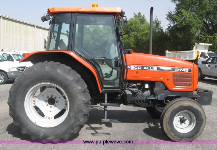 image for item E7885 1998 AGCO Allis 8745 tractor