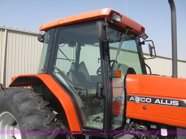 image for item E7885 1998 AGCO Allis 8745 tractor