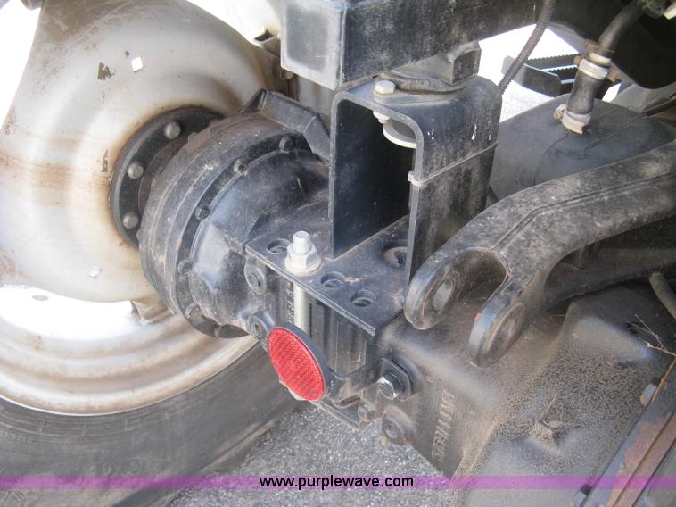 image for item E7885 1998 AGCO Allis 8745 tractor