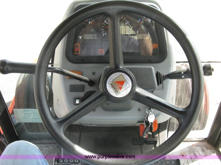 image for item E7885 1998 AGCO Allis 8745 tractor