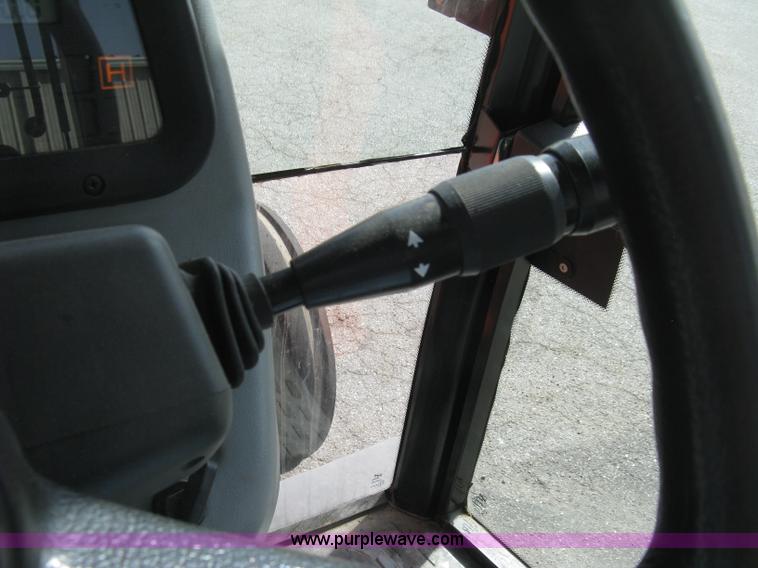 image for item E7885 1998 AGCO Allis 8745 tractor