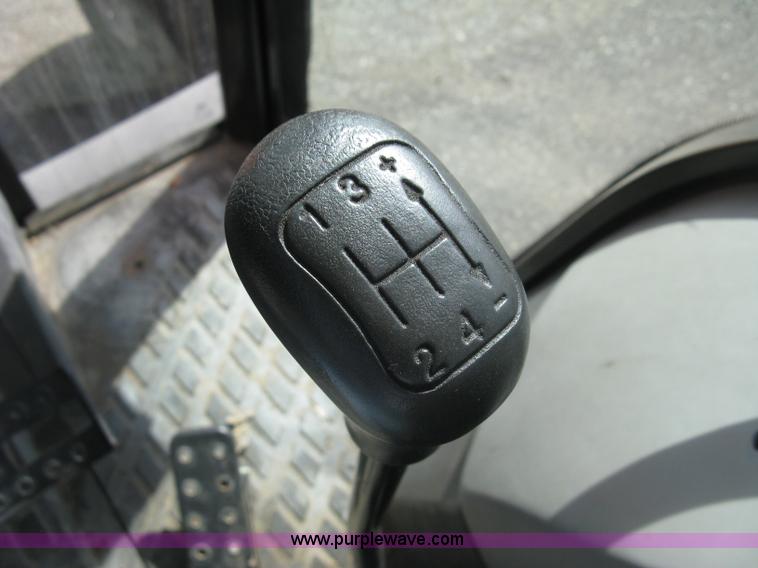 image for item E7885 1998 AGCO Allis 8745 tractor