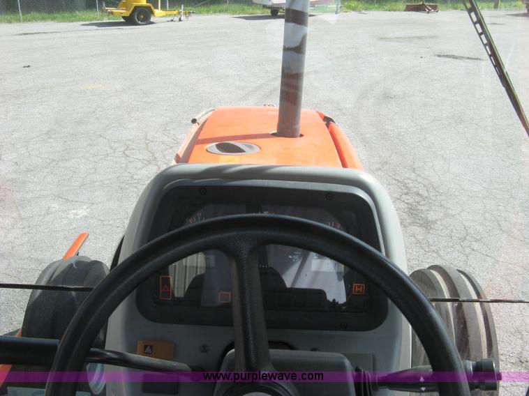 image for item E7885 1998 AGCO Allis 8745 tractor