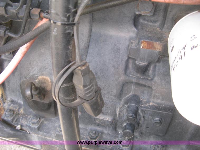 image for item E7885 1998 AGCO Allis 8745 tractor