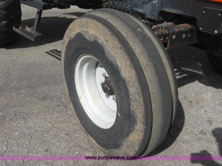 image for item E7885 1998 AGCO Allis 8745 tractor