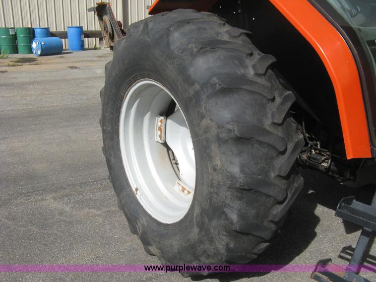 image for item E7885 1998 AGCO Allis 8745 tractor