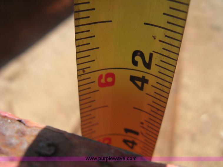 image for item E7886 20 yard capacity roll off dumpster