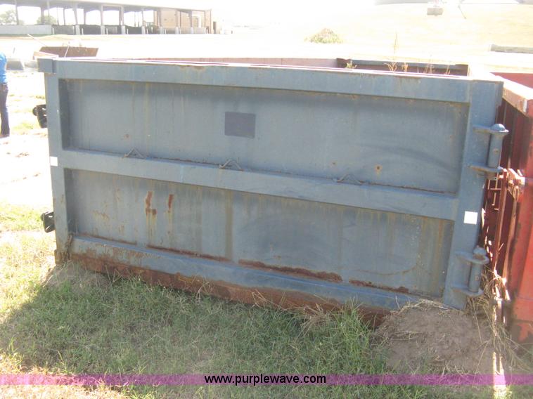 image for item E7887 20 yard capacity roll off dumpster