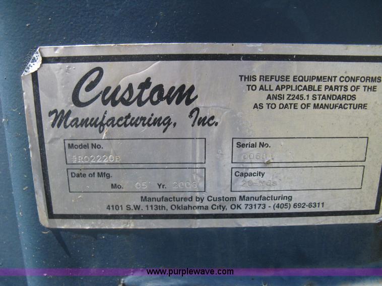 image for item E7887 20 yard capacity roll off dumpster