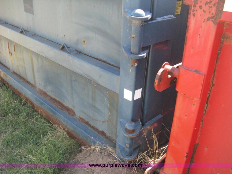 image for item E7887 20 yard capacity roll off dumpster