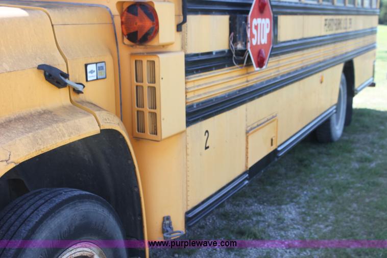 image for item F3318 1991 Chevrolet school bus