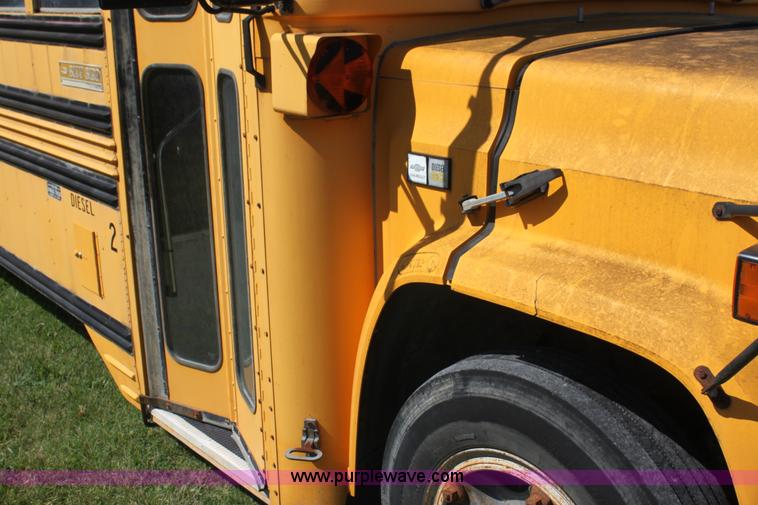 image for item F3318 1991 Chevrolet school bus
