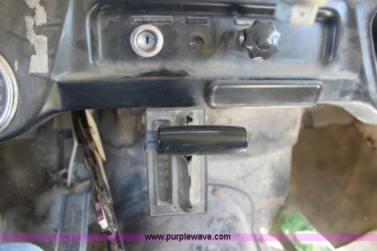 image for item F3318 1991 Chevrolet school bus