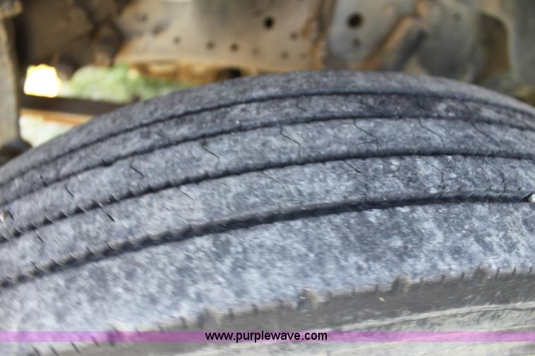 image for item F3318 1991 Chevrolet school bus