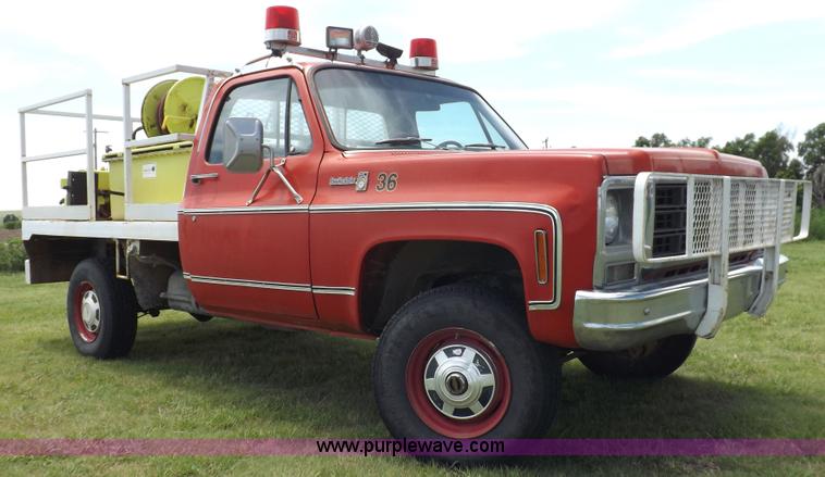 image for item H1791 1979 Chevrolet Scottsdale 20 fire truck