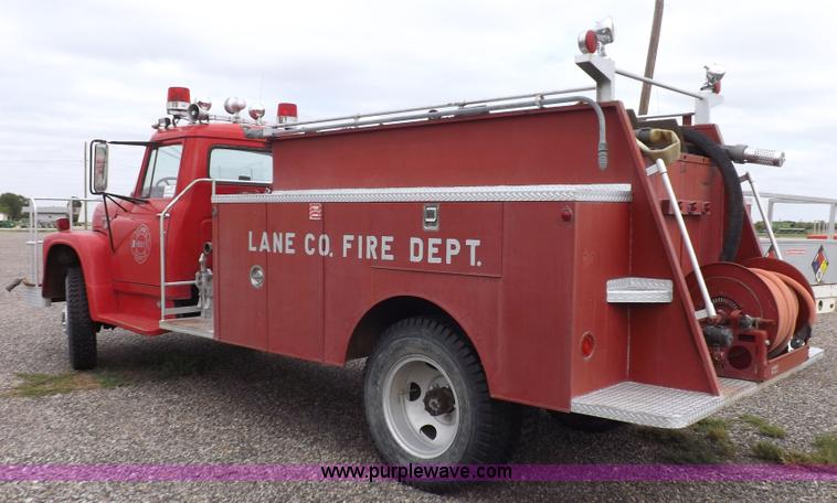 image for item H1792 1970 International 1600 fire truck
