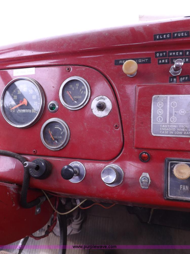 image for item H1792 1970 International 1600 fire truck