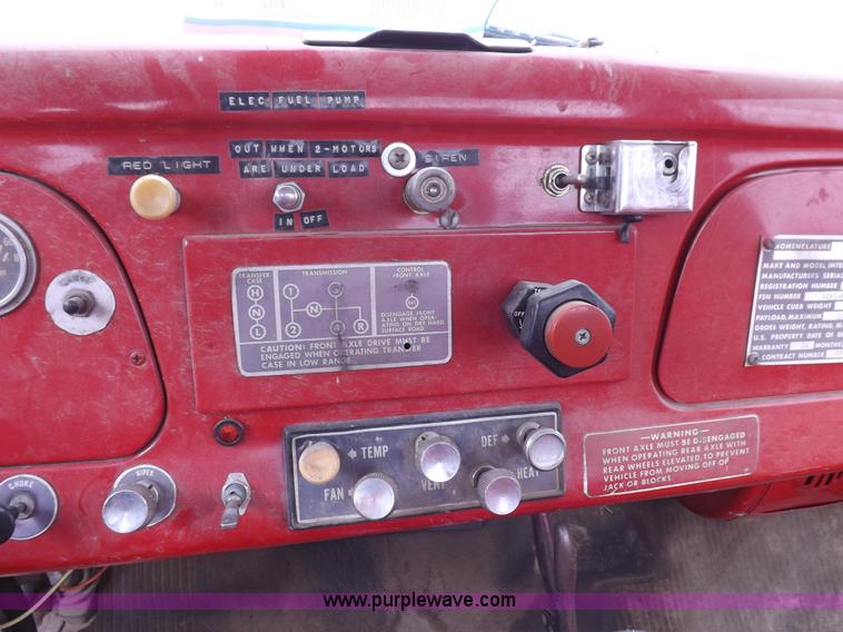 image for item H1792 1970 International 1600 fire truck