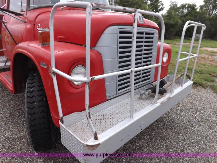 image for item H1792 1970 International 1600 fire truck