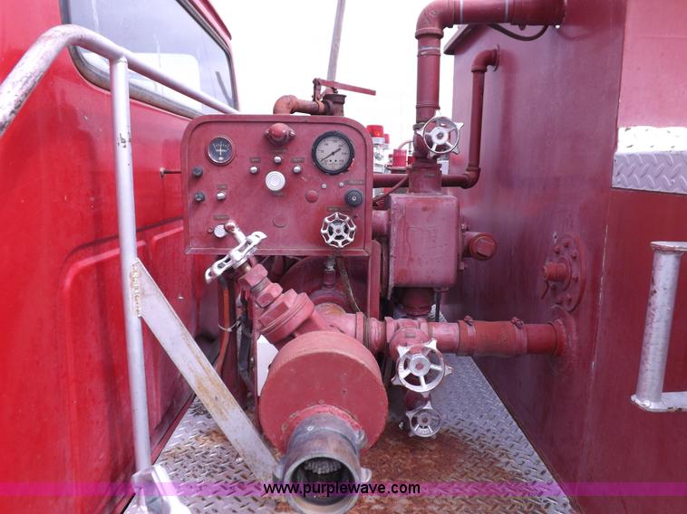 image for item H1792 1970 International 1600 fire truck