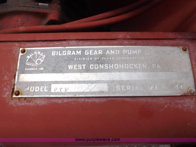 image for item H1792 1970 International 1600 fire truck