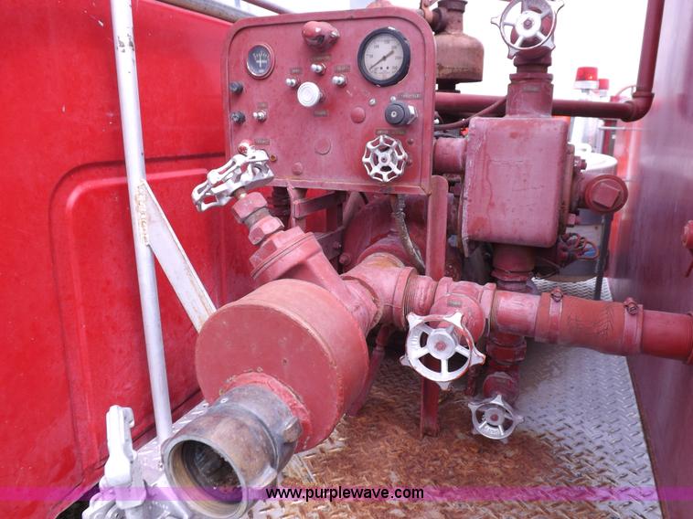 image for item H1792 1970 International 1600 fire truck