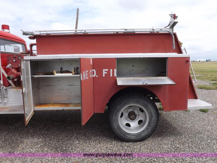 image for item H1792 1970 International 1600 fire truck