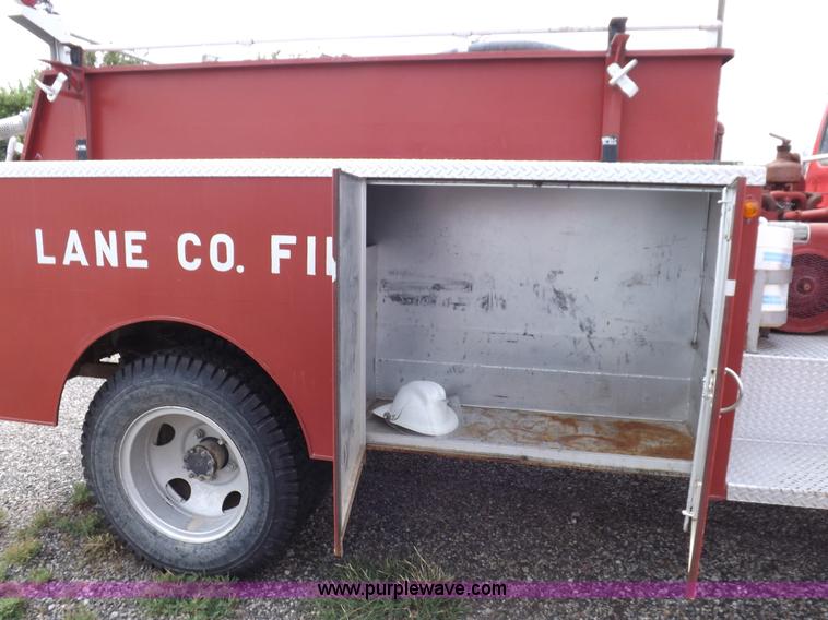 image for item H1792 1970 International 1600 fire truck