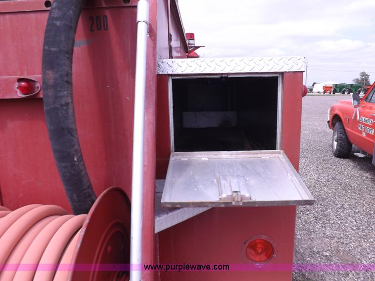 image for item H1792 1970 International 1600 fire truck