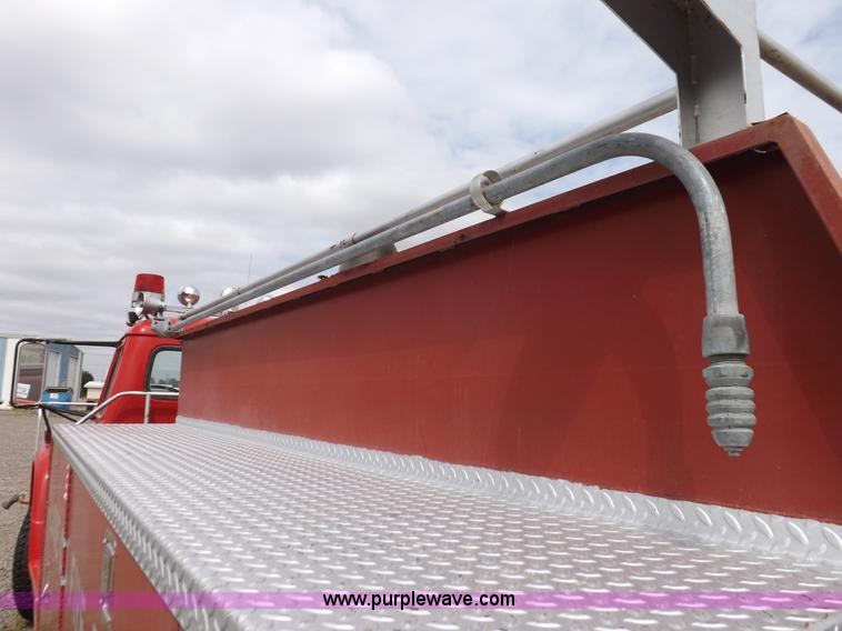 image for item H1792 1970 International 1600 fire truck