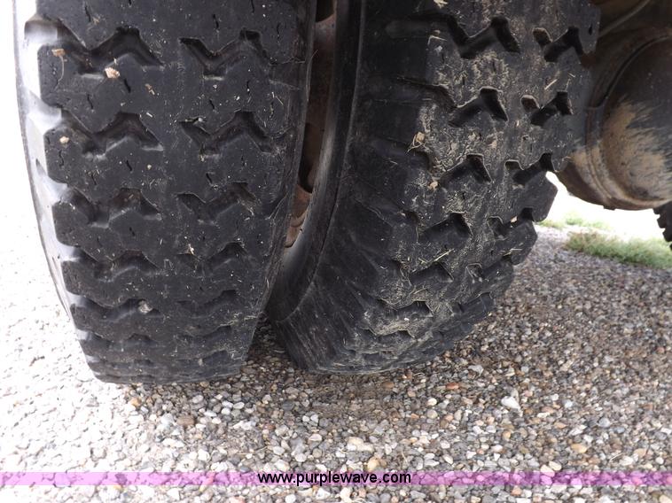 image for item H1792 1970 International 1600 fire truck