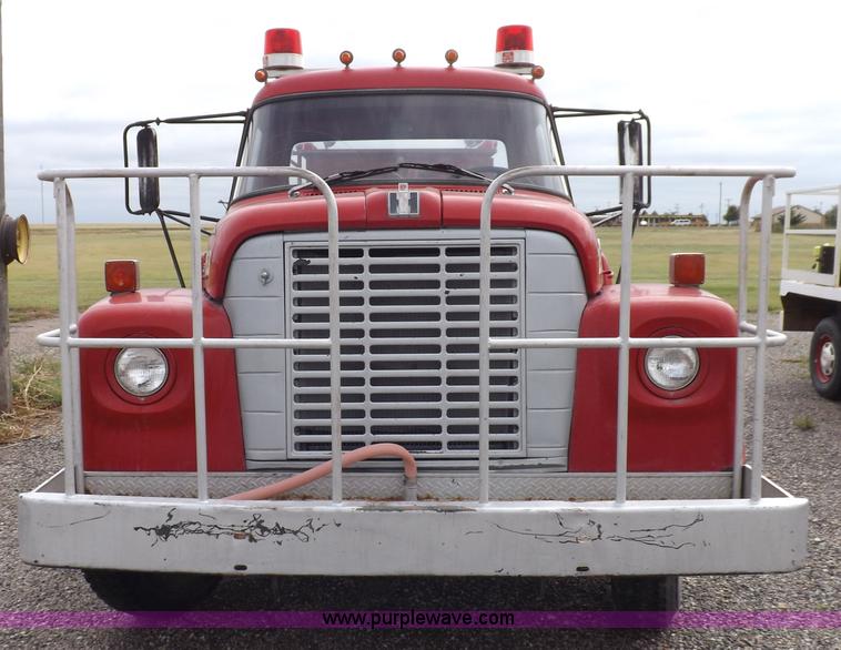 image for item H1793 1970 International 1600 fire truck