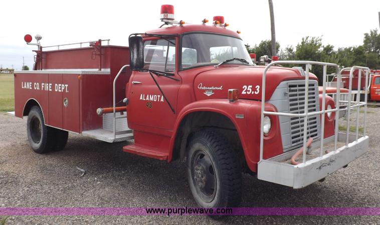 image for item H1793 1970 International 1600 fire truck