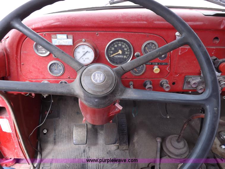 image for item H1793 1970 International 1600 fire truck