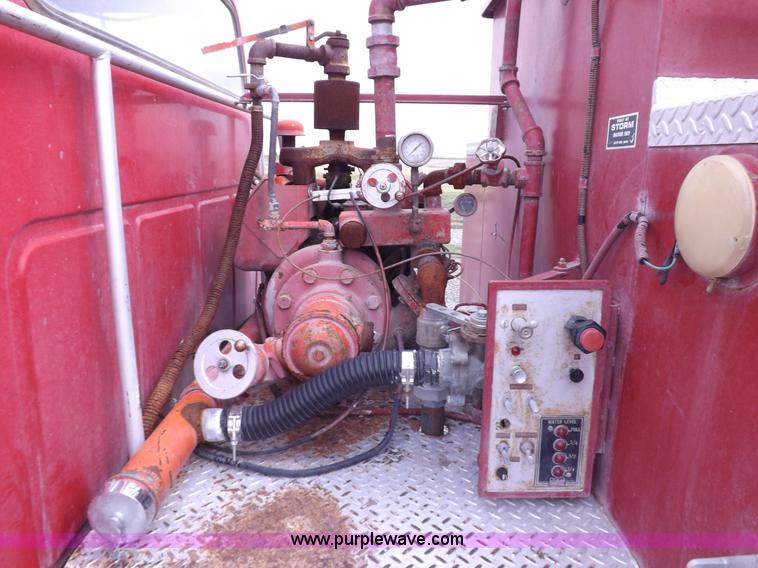 image for item H1793 1970 International 1600 fire truck