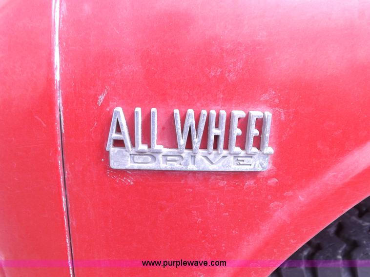 image for item H1793 1970 International 1600 fire truck