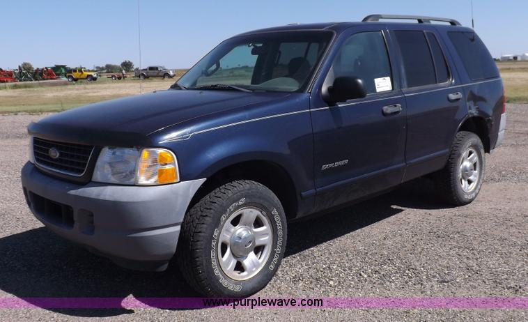 image for item H9118 2002 Ford Explorer SUV