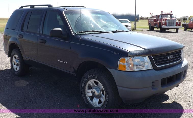 image for item H9118 2002 Ford Explorer SUV