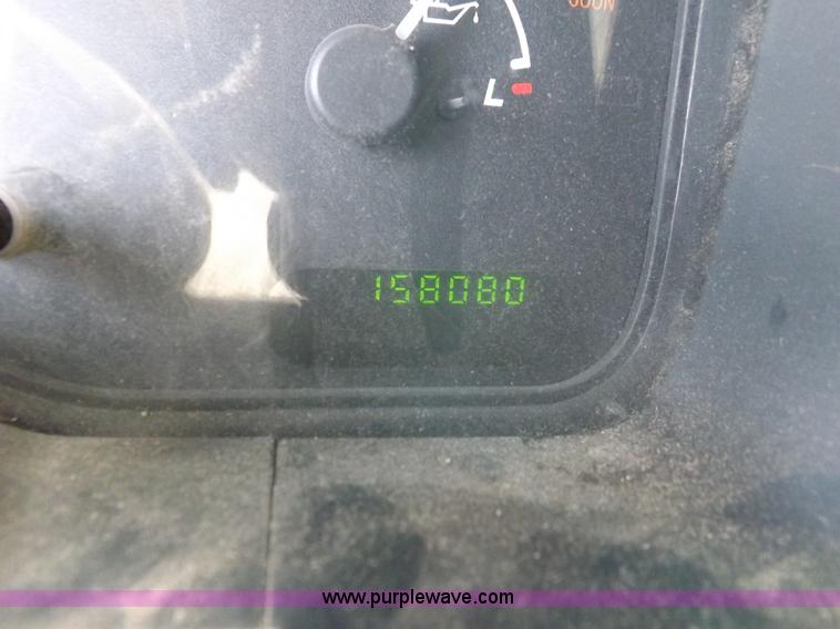 image for item H9118 2002 Ford Explorer SUV