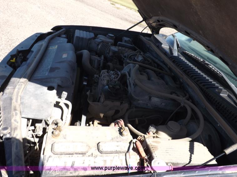 image for item H9118 2002 Ford Explorer SUV