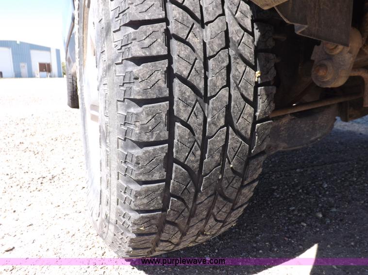 image for item H9118 2002 Ford Explorer SUV