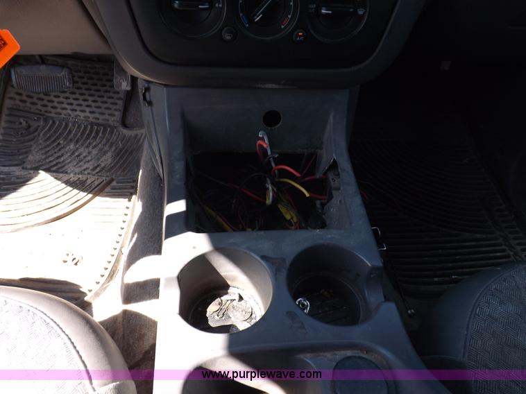 image for item H9118 2002 Ford Explorer SUV