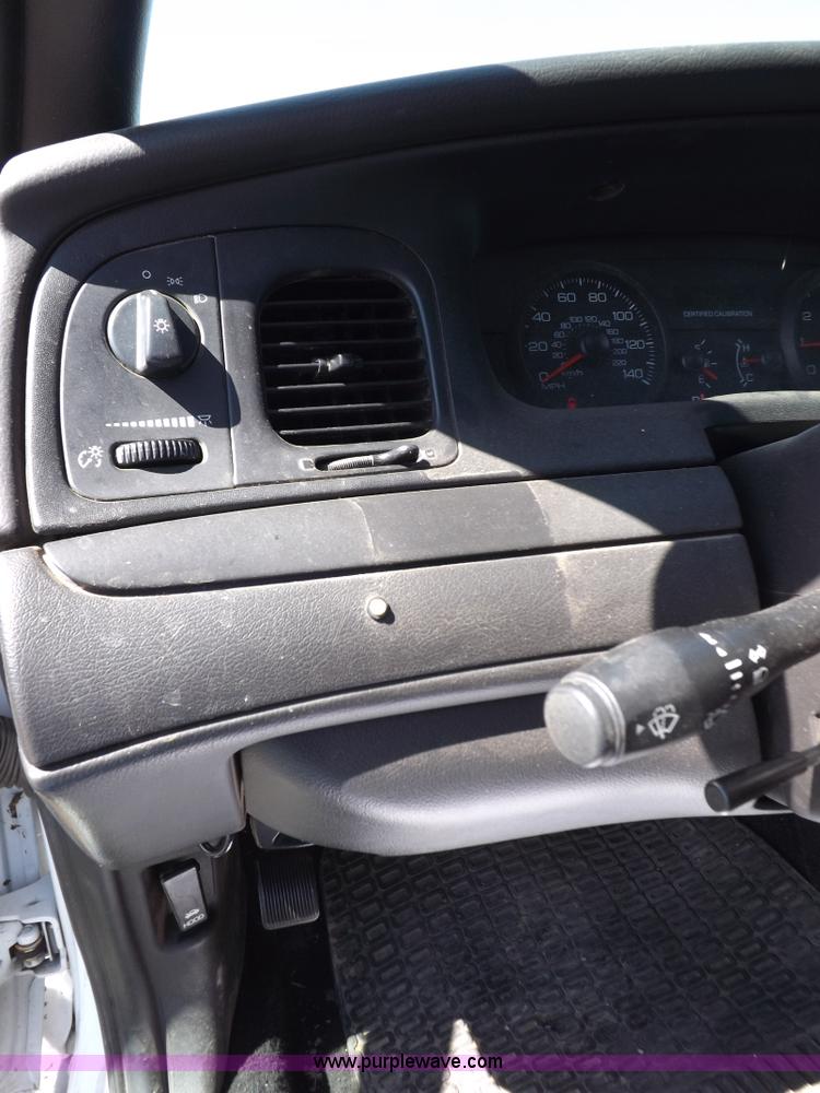 image for item H9119 2008 Ford Crown Victoria Police Interceptor