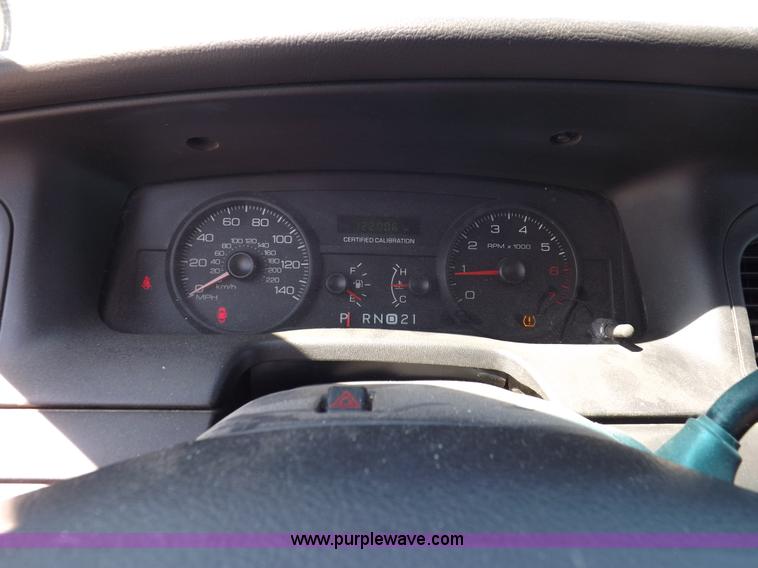 image for item H9119 2008 Ford Crown Victoria Police Interceptor