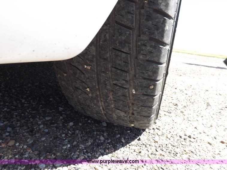 image for item H9119 2008 Ford Crown Victoria Police Interceptor