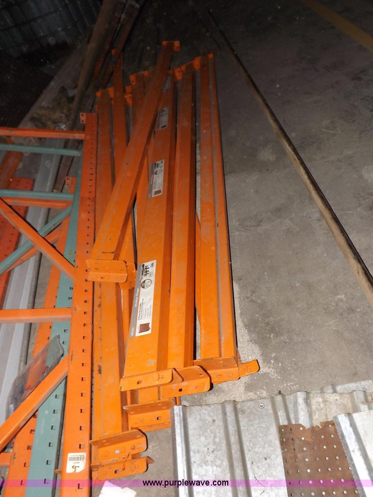 image for item H9125 Assorted pallet racking