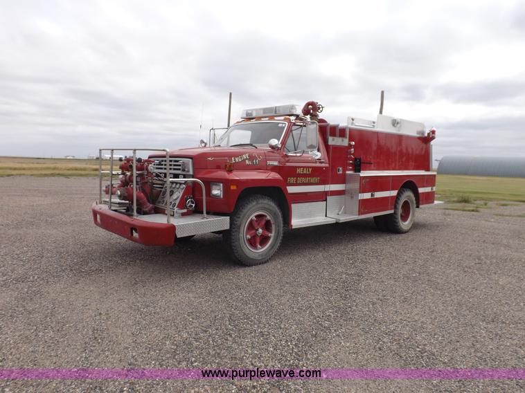 image for item H9126 1980 Ford F700 fire truck