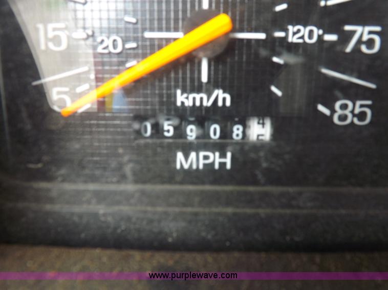 image for item H9126 1980 Ford F700 fire truck