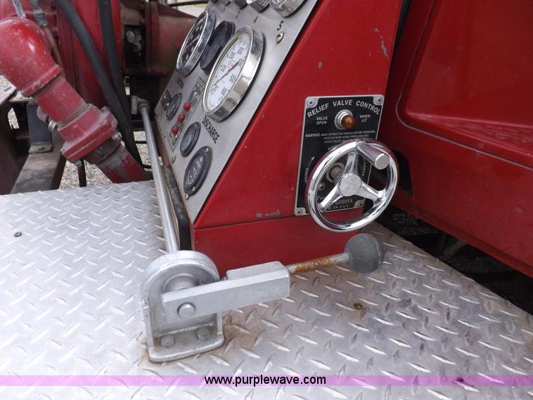 image for item H9126 1980 Ford F700 fire truck